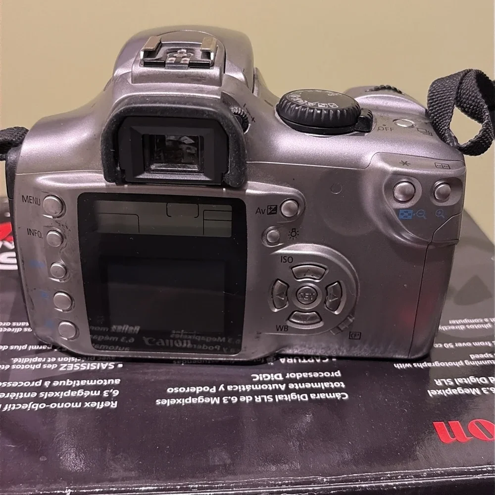 Canon EOS Rebel DSLR Camera 6.3 / Lens Kit EF-S 18-55 With Memory Card New Batt